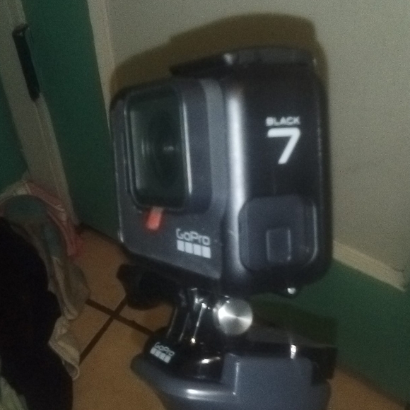 Gopro hero 7 black... Sell or Trade Whatca got? - Picture 2 of 3